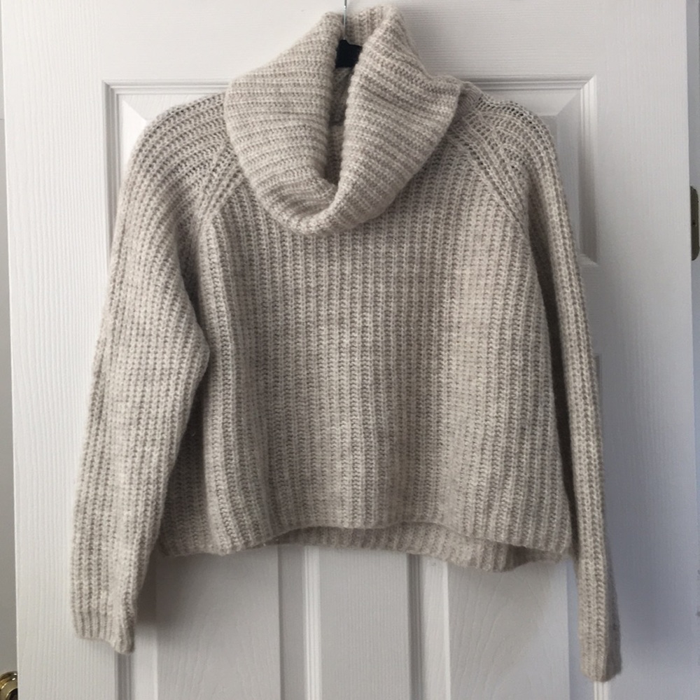 Zara knit sweater